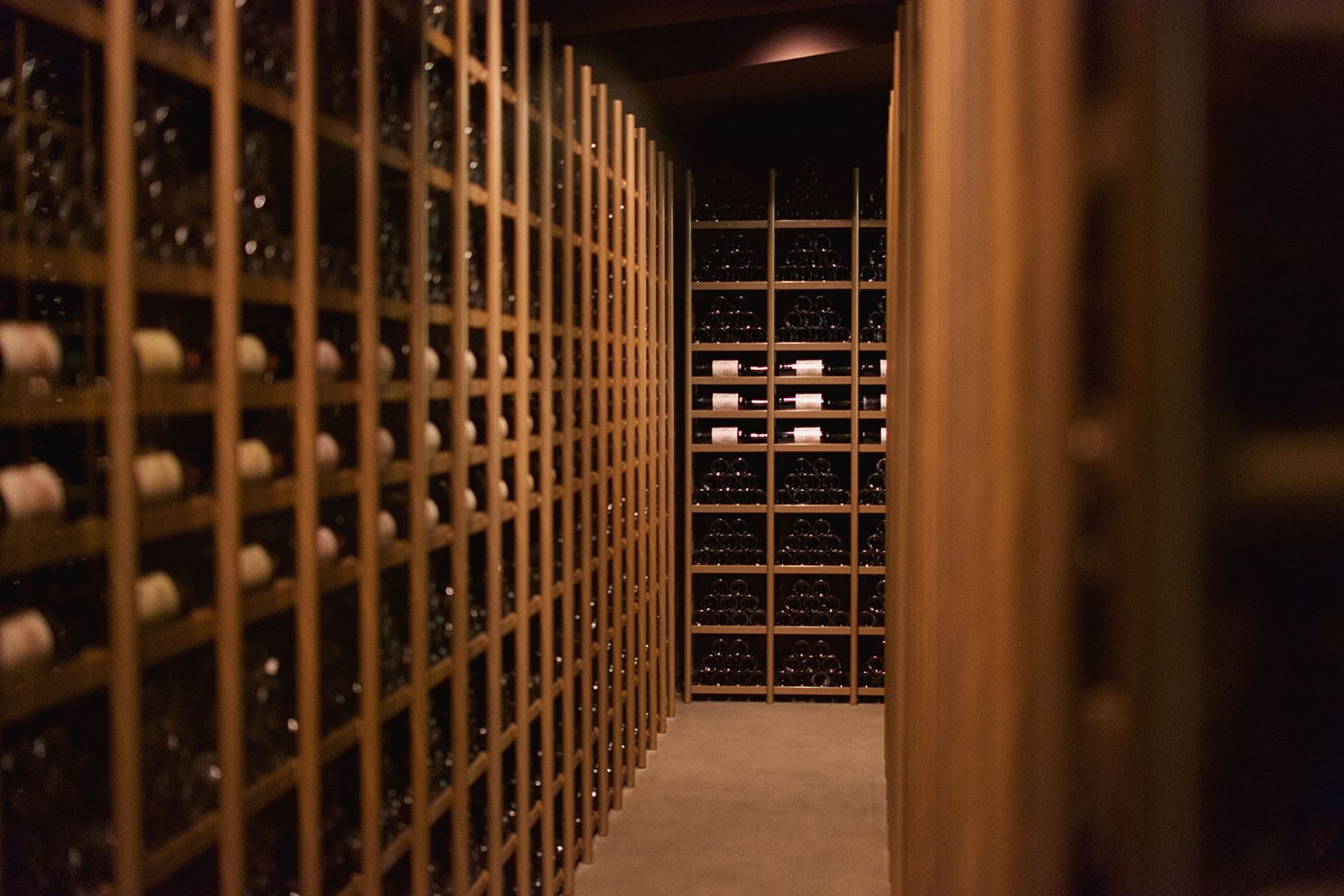 How Louisiana’s Humidity Shapes Unique Wine Aromas & Flavors in 2026 — Comparing Louisiana’s Humidity to Other Warm Clim